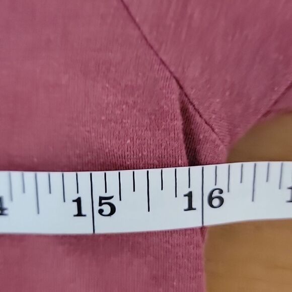 Rue 21 T-shirt Size  M - Picture 10 of 11